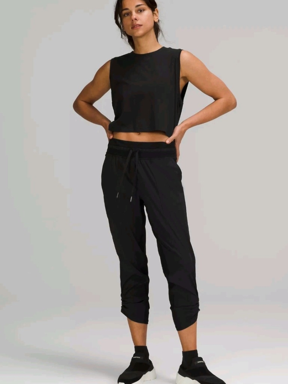 Lululemon Dance Studio Mid-Rise Cropped Pants
